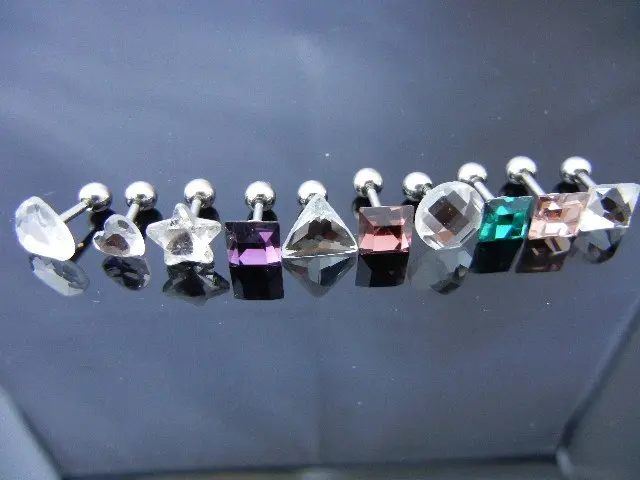 Бесплатная пересылка 50 шт. камни cz Средства ухода за кожей Jewelry-уха Tragus/HELIX БАР/серьги стержня Блеск Смесь стилей и цветов