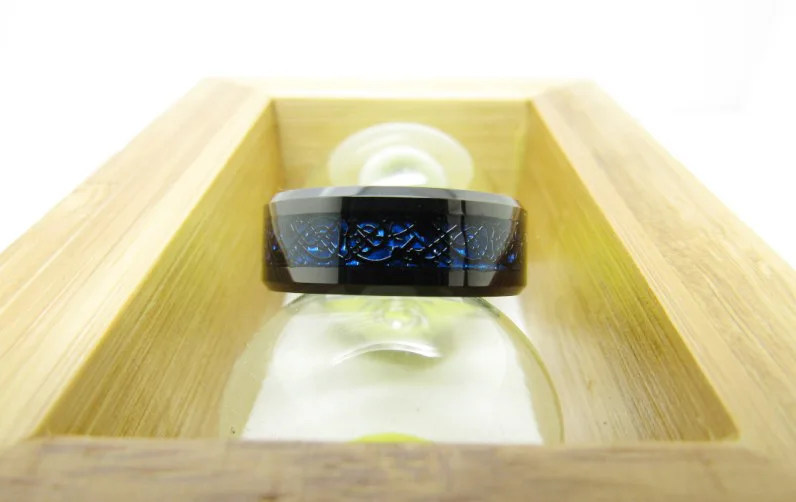 8Mm Tungsten Carbide Ring Black Celtic Dragon Blue carbon fibre Mens Jewelry