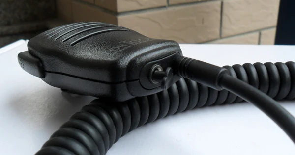 Иди и болтай walkie talkie динамик микрофон HM-26 для IC-V85 IC-V8/U8/V82/U82/V85 F11/F21/F14/F16/F26/F43GT IC-GW1/V68 IC-W21A/2GXA