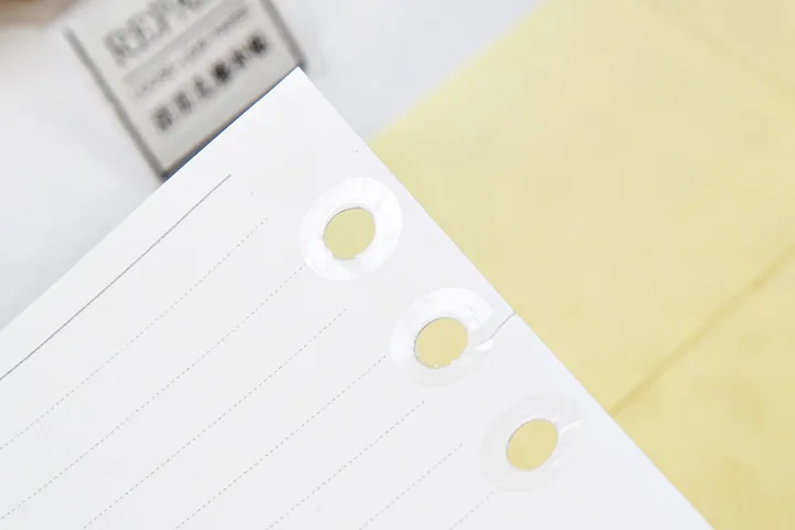 4 piezas 112 agujeros de reparación hoja suelta papel adhesivo, anillos de agujeros de carpeta pegatinas de reparación. Reparación de agujero 4 piezas 112 agujeros de reparación hoja suelta papel adhesivo, anillos de agujeros de carpeta pegatinas de reparación. Reparación de agujero