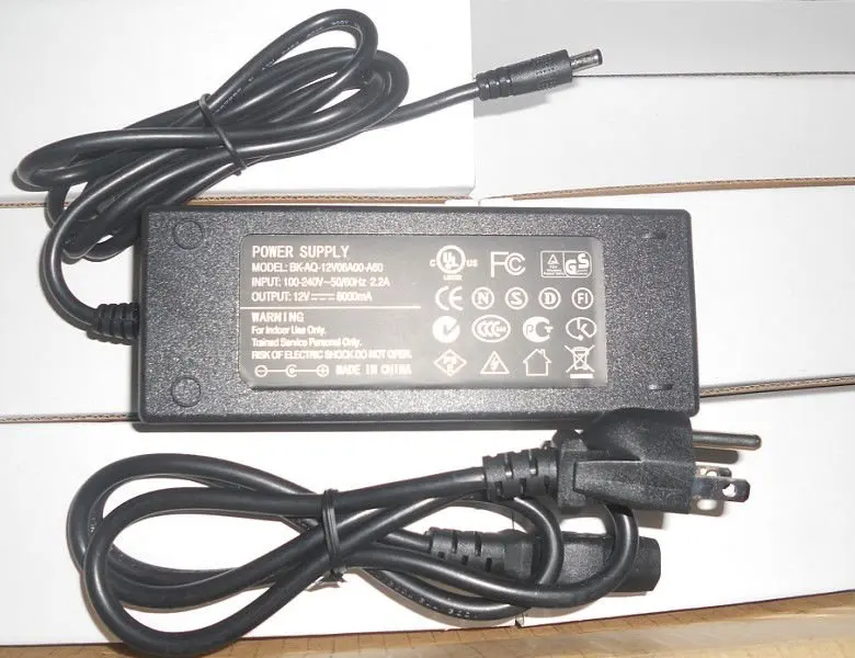 Smart 12 V/8A/96 W адаптер питания; Тип стола; 100-240VAC вход; CE UL одобрен