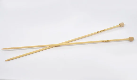 1 Pair 23cm Bamboo SP Knitting Needle( US Size 3/3.25mm