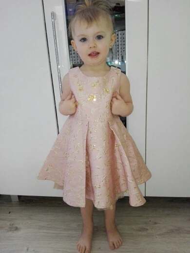 Очень красивое платье для девочки за 1075 руб. с Алиэкспресс