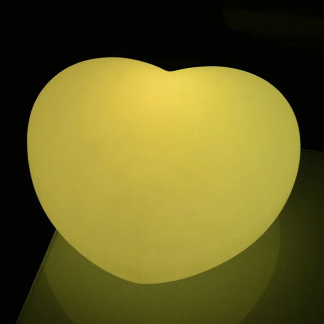 PE пластиковый литой в форме сердца светодиодный подсвечиваемый Свадебный светильник 16 цветов Рождественская лампа в форме сердца для мероприятий и вечерние принадлежности 1 шт