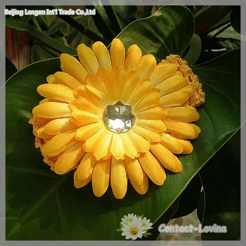 Бесплатная доставка xms's flowerwholesale 40% скидка 4 inch Гербера цветок ромашка + повязка на голову + клип toghter Дети Глава подарок для малышей /Xma