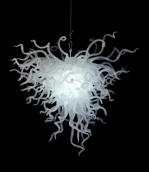 

Graceful Modern Luxurious White Flower Chandelier Hand Blown Murano Glass for Villa