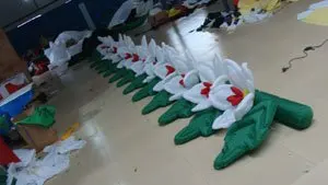 Популярные надувные декоративные цветы длинные