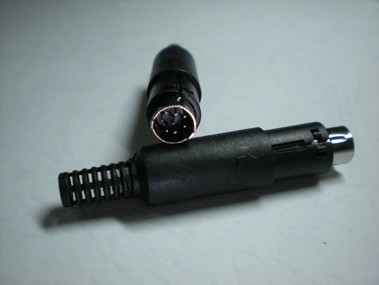 8pin-male-mini-2