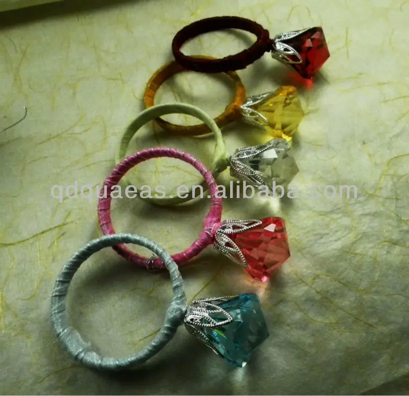Продано на Aliexpress бисером кольцо для свадебных салфеток