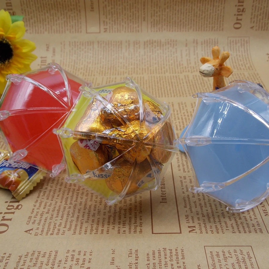 

European creative personality umbrella candy boxes baby shower gift box plastic baby full moon party candy box