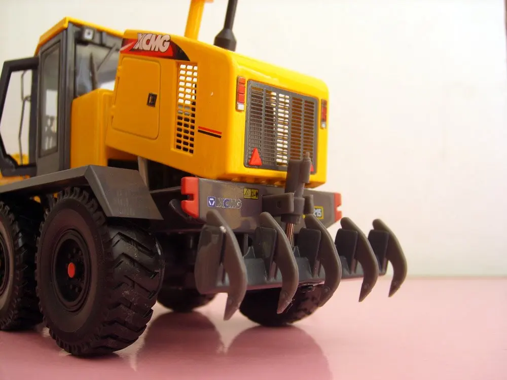 GR215 (14).jpg
