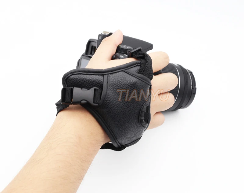 triangular wrist strap (8)