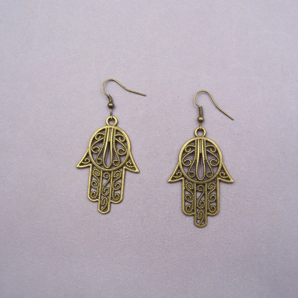 

1pair Vintage Handmade Simple Fashion Design punk Hand style Hand Earrings Drop Earrings drop shipping