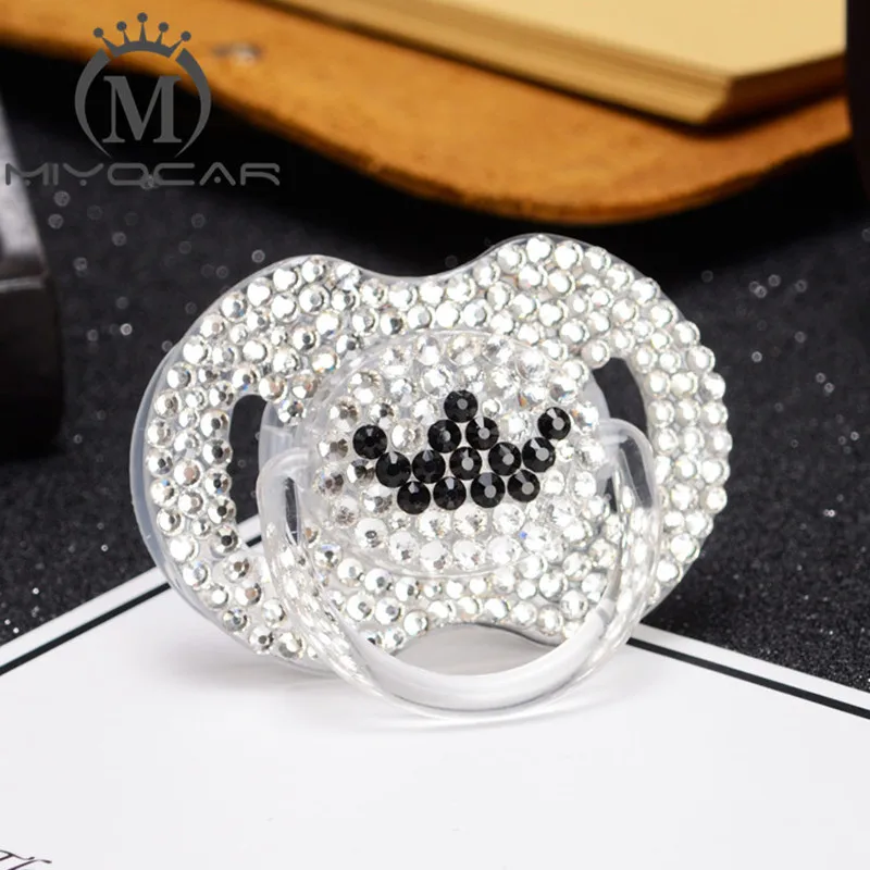 Titular da Chupeta Manequim com Bling Miyocar Bonita Bling Urso Titular Clipe Chupeta Preto Branco Crown Sp014 Que 5 da chupeta clipe chupeta clipe manequim com
