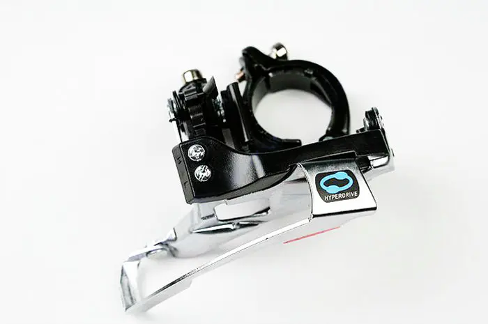 SHIMANO ألتوس FD-M310 الجبهة Derailleurs MTB الدراجة دراجة جبلية أجزاء التبديل 3 × 7/8 ثانية 21/24 سرعة حرة التسليم SHIMANO ألتوس FD-M310 الجبهة Derailleurs MTB الدراجة دراجة جبلية أجزاء التبديل 3 × 7/8 ثانية 21/24 سرعة حرة التسليم