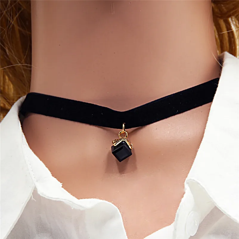 7 Pieces Trendy chokers necklaces Collar Set Stretch Velvet Classic Gothic Lace chain Party Jewelry Neck accessories A08#N (5)