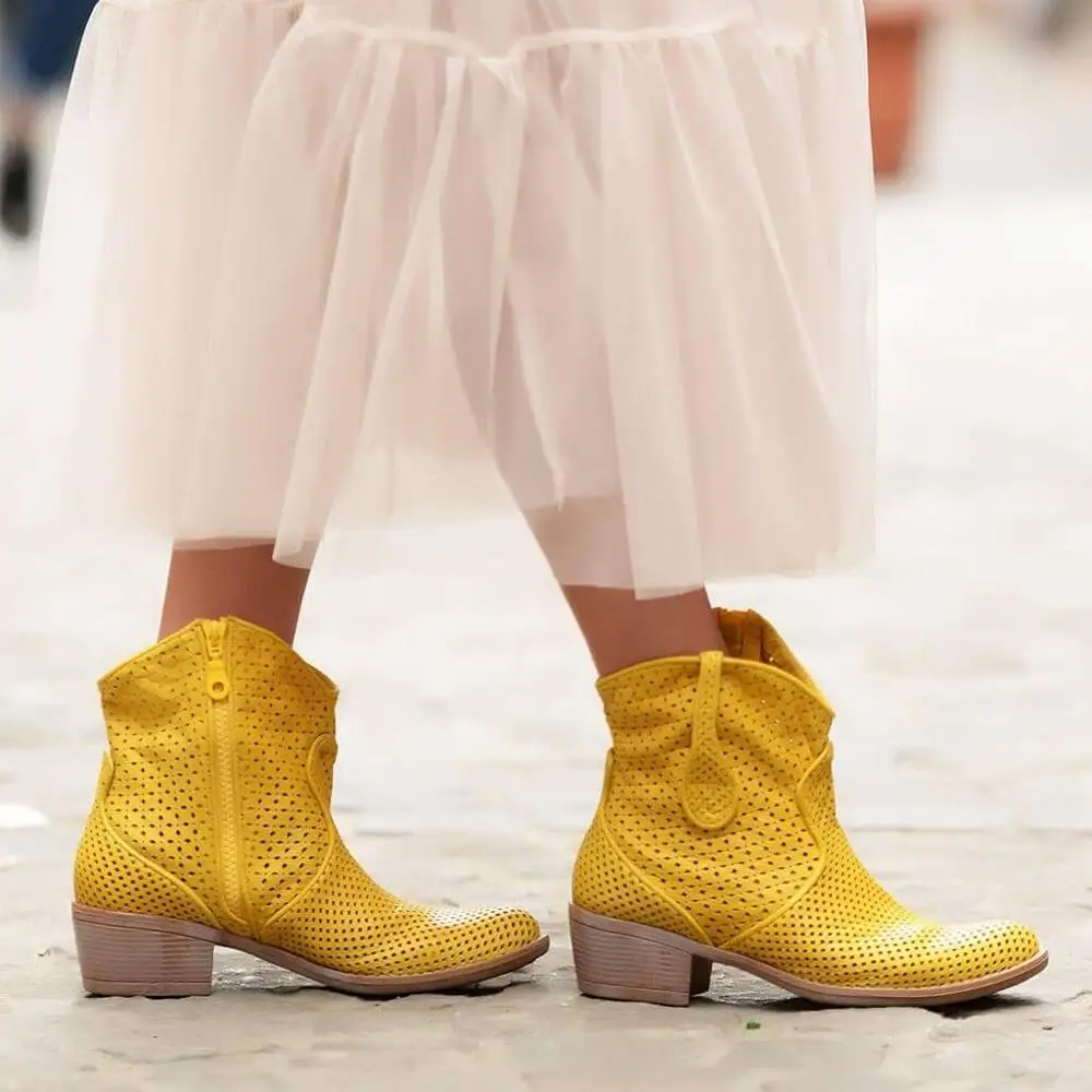 

Vintage Yellow Leather Western Summer Boots