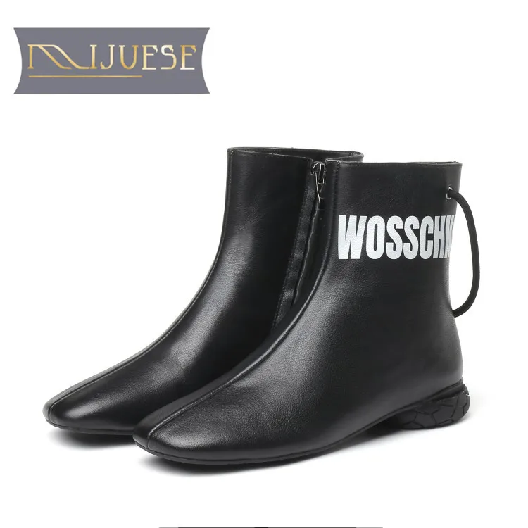 

MLJUESE 2019 women ankle boots cow leather square toe white color zippers winter warm fur low heel letter women martin boots