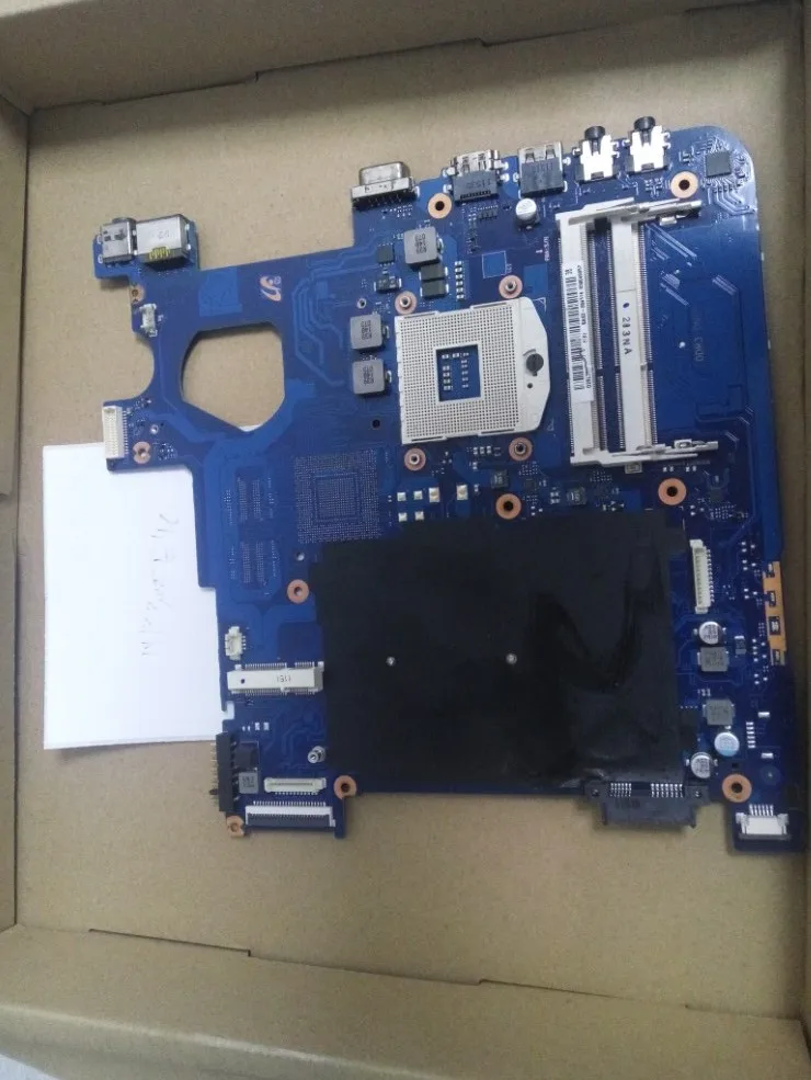 NP300E4C NP300E4X connect with motherboard