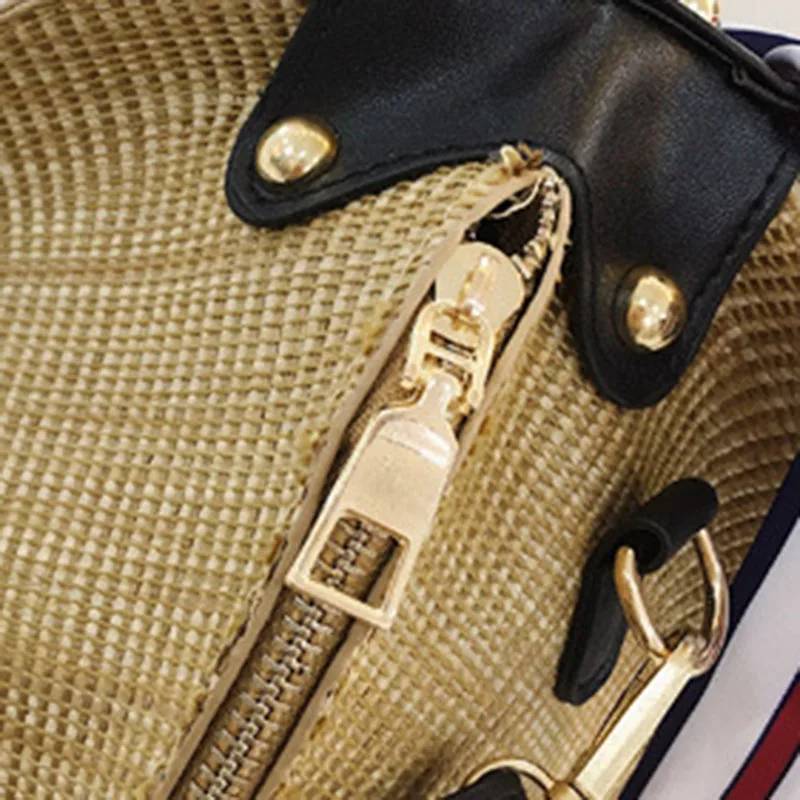 Women Summer Handbag INS Popular Female Fashion Straw Bags Lady Triangular Hot Holiday Shoulder Bag Travel Knit Bolsa SS3192 (1)