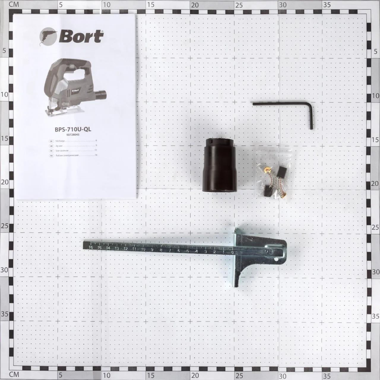 Лобзик электрический Bort BPS-710U-QL (Мощность 700 Вт, 3000 об/мин холостого хода, маятниковая функция, регулировка скорости)