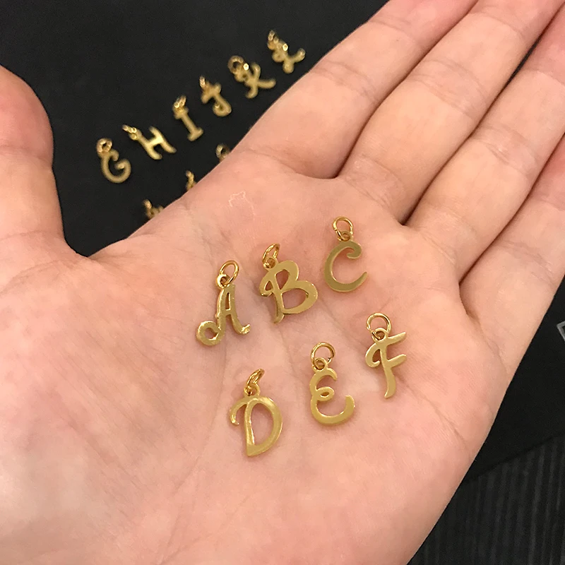 26pcs/Lot From A to Z Initials Alphabets Pendants Stainless Steel Gold Color Whole 26 Letters Charm DIY Jewelry