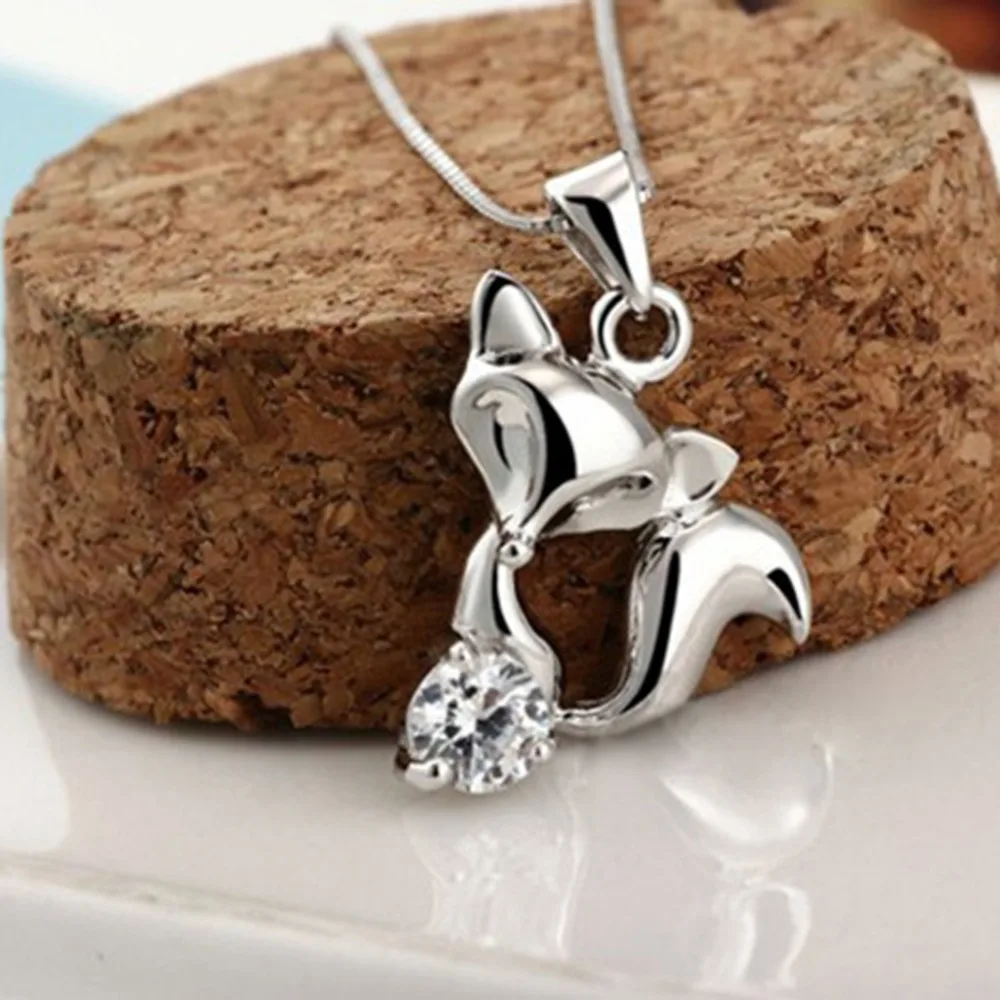 Fashion Style Fox Pendant Without Chain Color Silver Plated Charming