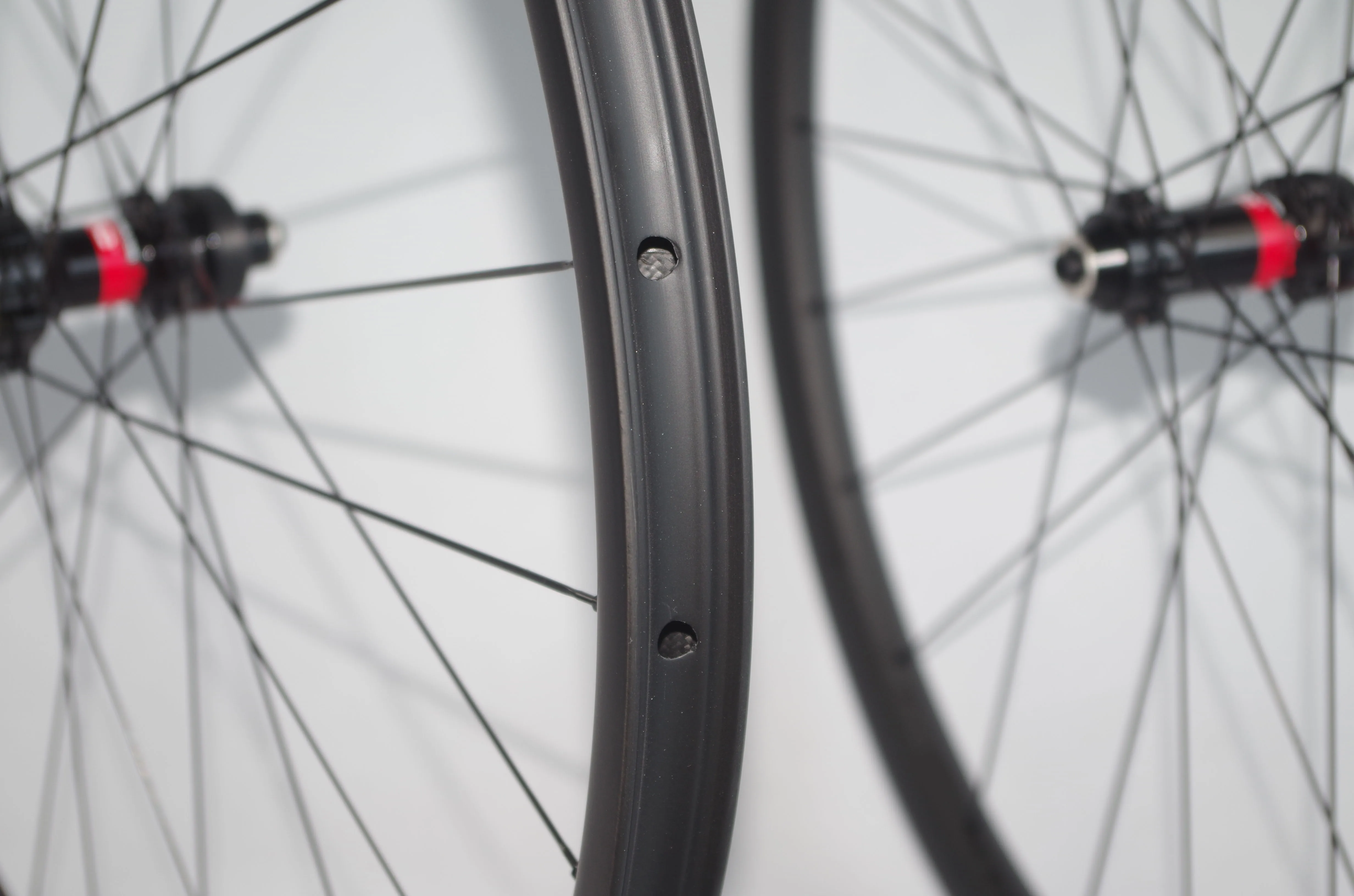 Бескамерные карбоновые колеса MTB XC 1183 г 29er 30 мм ширина 25 внутренняя 22 глубокий