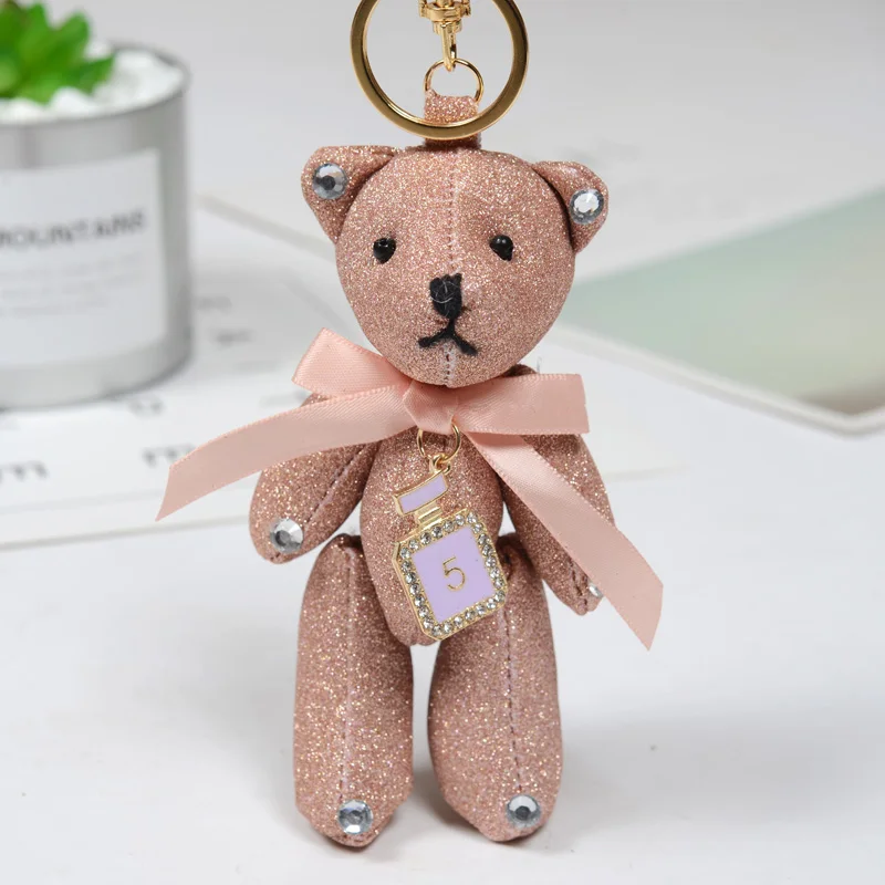 

2019 Vintage Keychain Key Rings Fashion Pendant Bear With Bowknot Cute Cartoon Leather Bag Accessories Ornament EH841