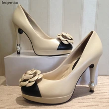 Hot Sale Women Pumps Genuine Leather High Quality Flowers Pearls Heels Beige Black Colors Office Lady Wedding Party Shoes 35-40 Hot Sale Women Pumps Genuine Leather High Quality Flowers Pearls Heels Beige Black Colors Office Lady Wedding Party Shoes 35-40