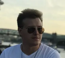 A***v