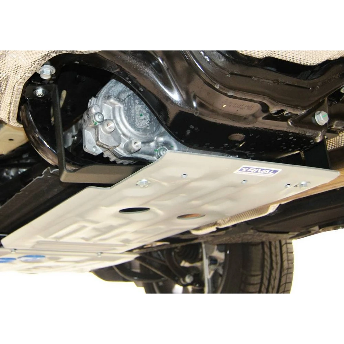 Защита КПП и РК Rival 333.0505.1 (для BMW X5 V - 35i; 30d; 25d; 40d; 50i 2010-2013/BMW X5 V - 35i; 30d; 25d; 40d; 50i 2013-н.в./BMW X6 V - 30d; 35i; 50i 2008-2014/BMW X6 V - 30d; 35i; 50i 2014-н.в., алюминий 4 мм, крепеж в комплекте)