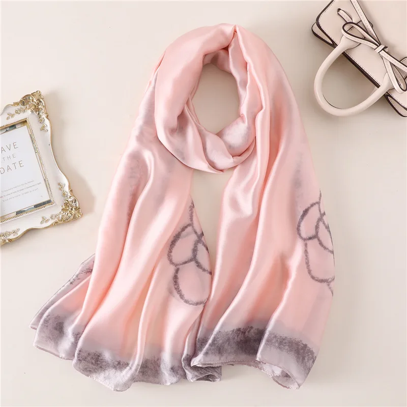 

luxury brand 2019 women scarf fashion print soft silk scarves for lady shawls and wraps hijab pahsmina female bandana