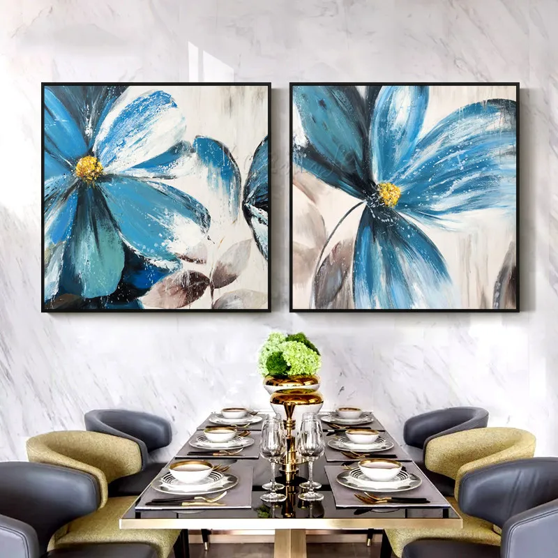 Pintura acrílica sobre lienzo de mariposa dorada y azul para decoración