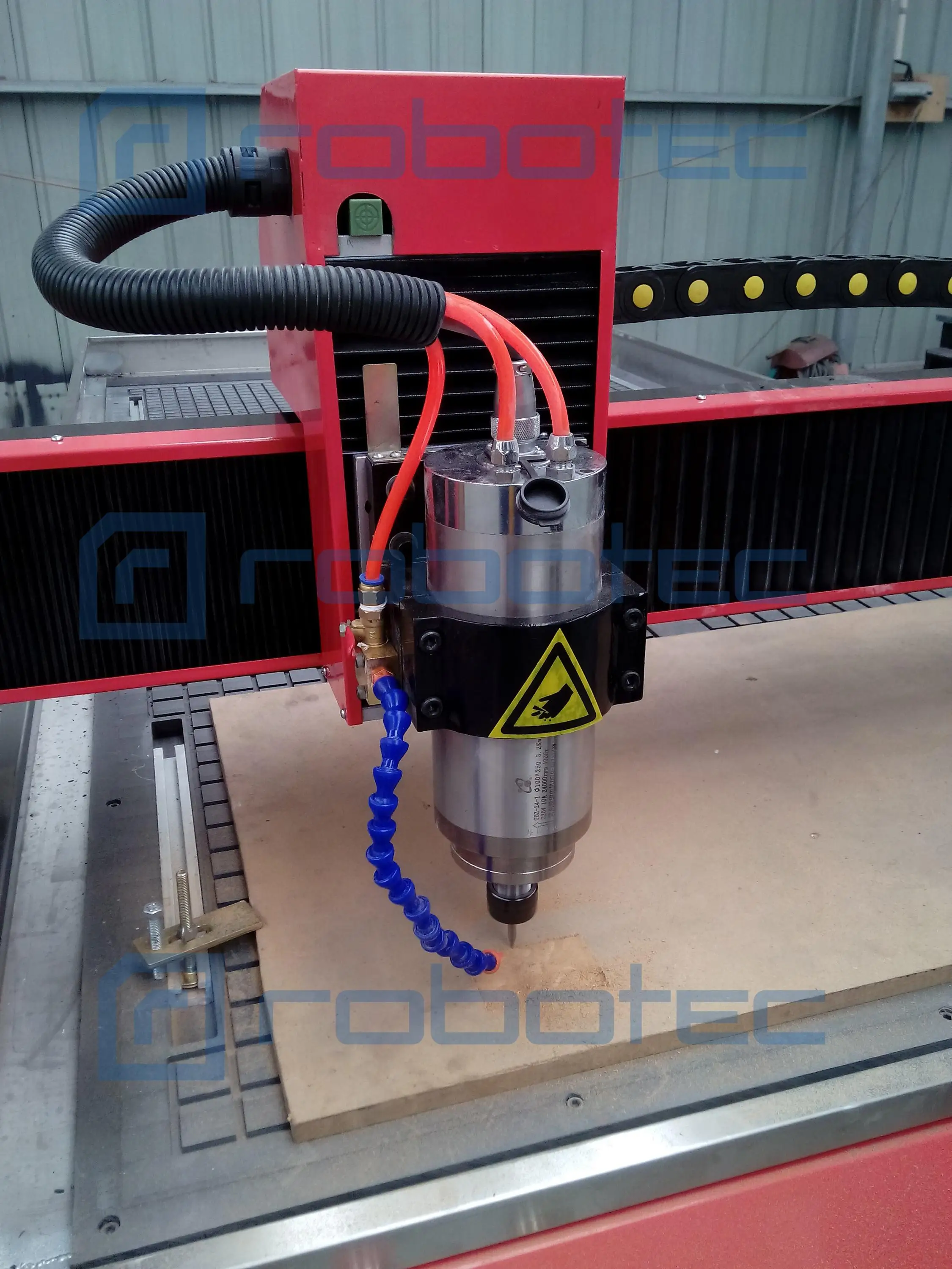 Цена по прейскуранту завода высокая точность Т образный стол древесины cnc routre 1224