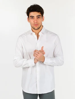 

White long-sleeve shirt