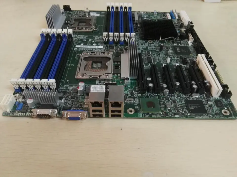 Материнская плата для сервера Intel S5520HC материнская LGA1366 X58 поддержка X5650 |