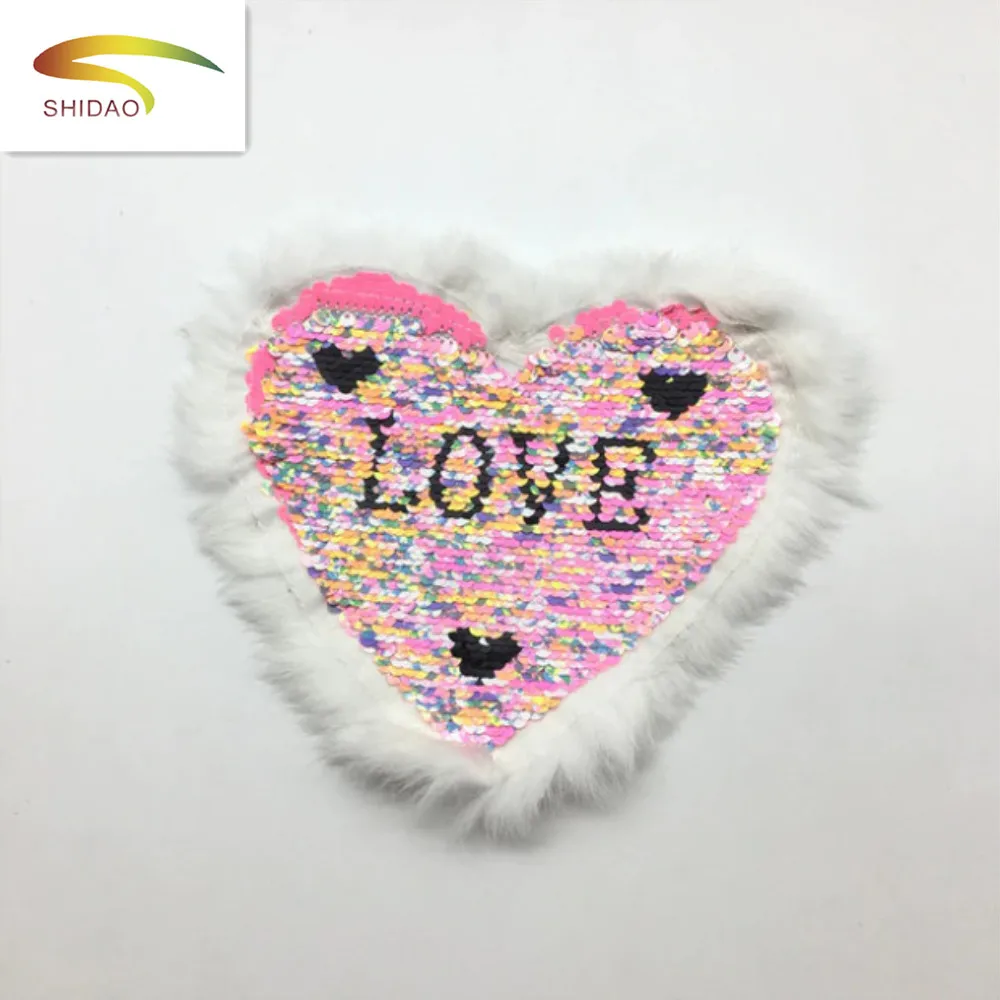 

1pcs Fur LOVE Reverse Sequins Sew On Patches for clothes Coat Sweater Letter Heart Change Color Embroidered Reversible Patch
