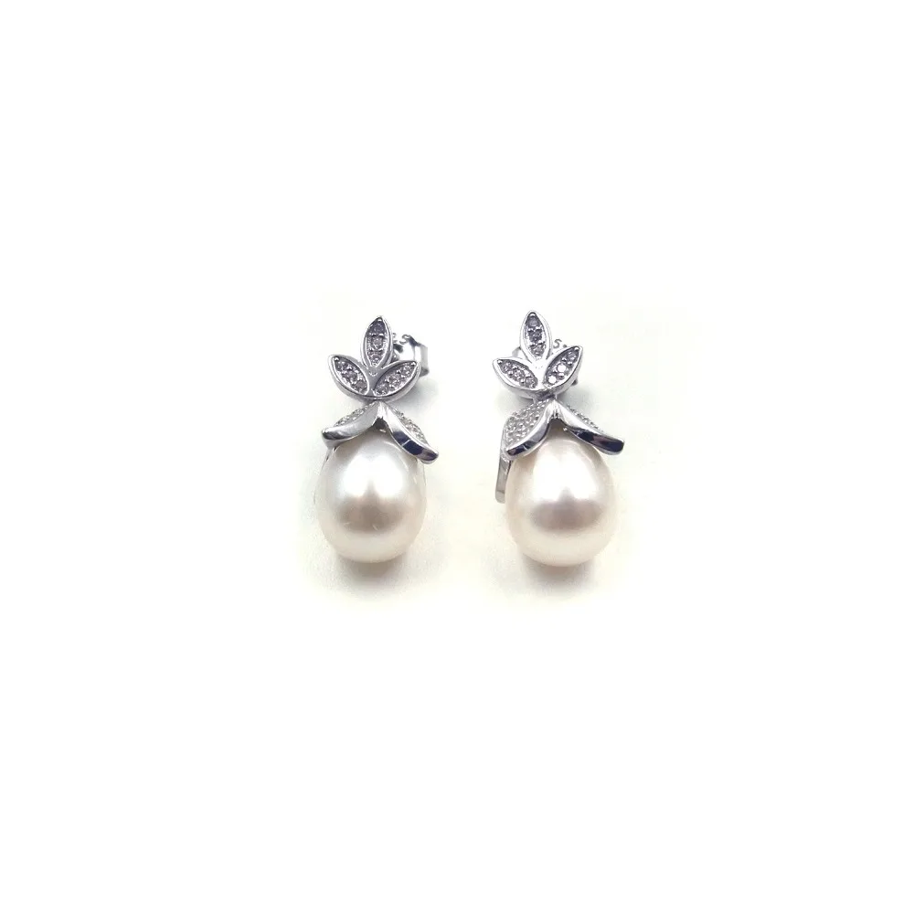 

White Gold Vermeil 925 Sterling Silver Blossom Fresh Water Pearl Earrings
