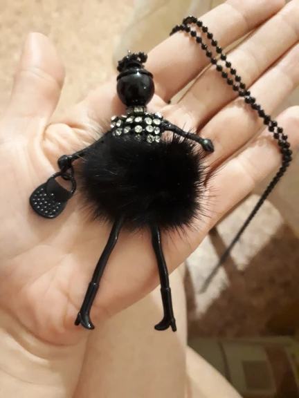 Doll Long Chain Pendant Rhinestone Necklaces*