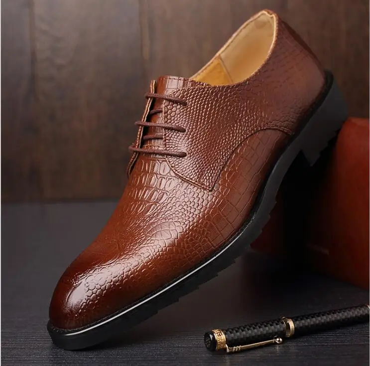 Hot Fashion Men Crocodile Grain Leather Shoes Oxford Men Lace-Up Formal Shoes Man Party Wedding Dress Shoes LE-17