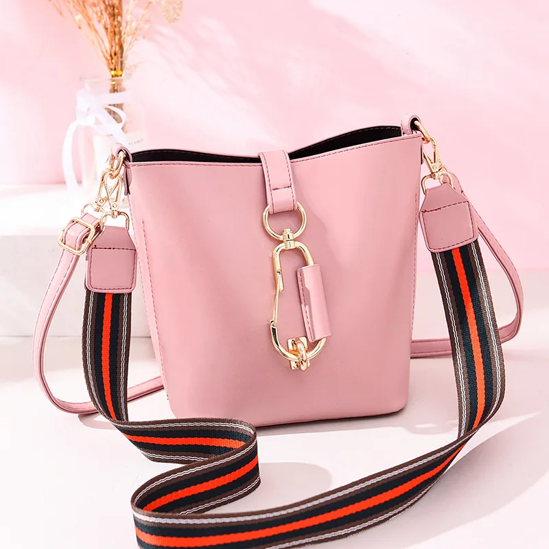 

luxury brand women's bucket crossbody bag designer gold hook buckle ladies medium hobo shoulder bags with striped strap 2019