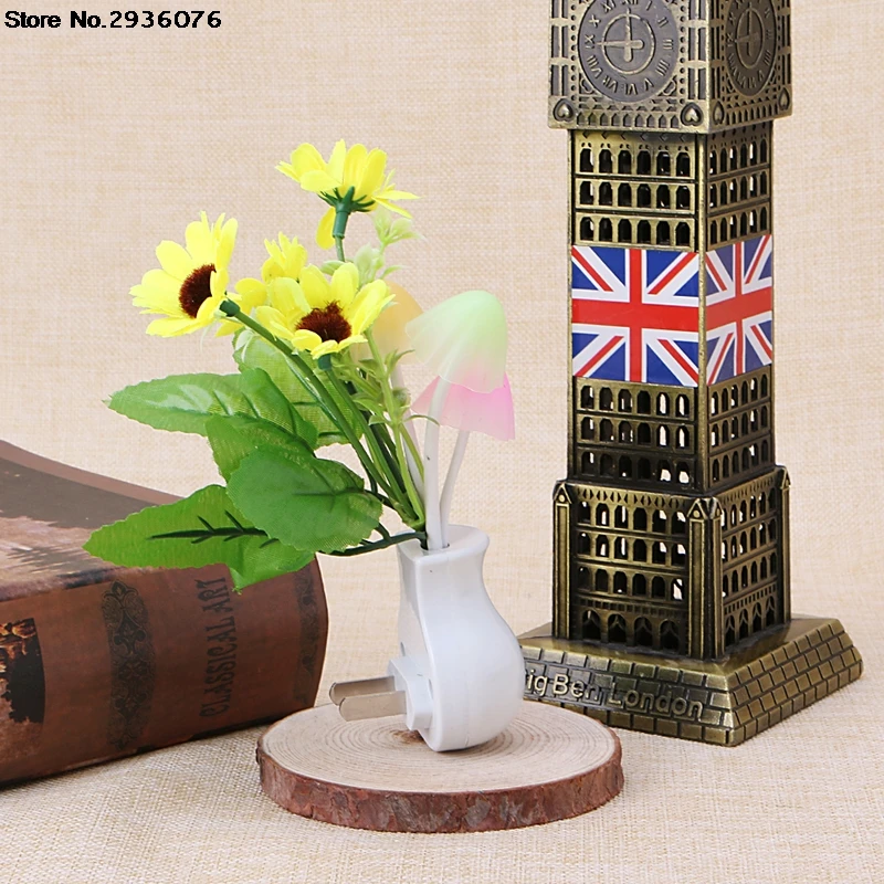 

Sensor Night Light Sunflower Flower LED Lamp US Plug 220V Romantic Home Decor