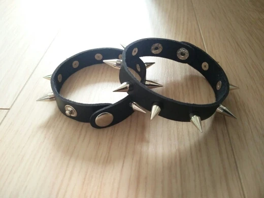 Spike Black Bracelet photo review
