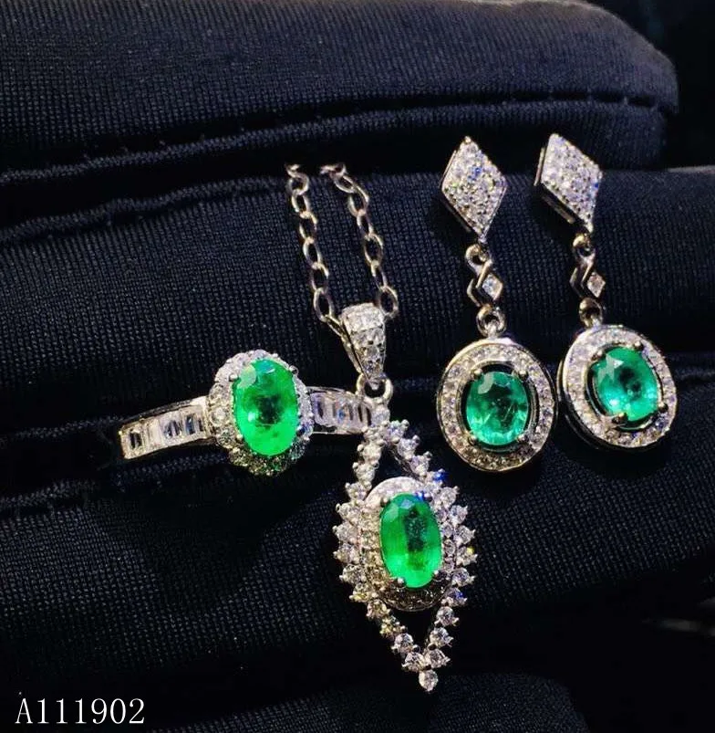 

KJJEAXCMY exquisite jewelry 925 Silver-inlaid Natural Emerald Female Ring Necklace Pendant Earring Set Support Detection