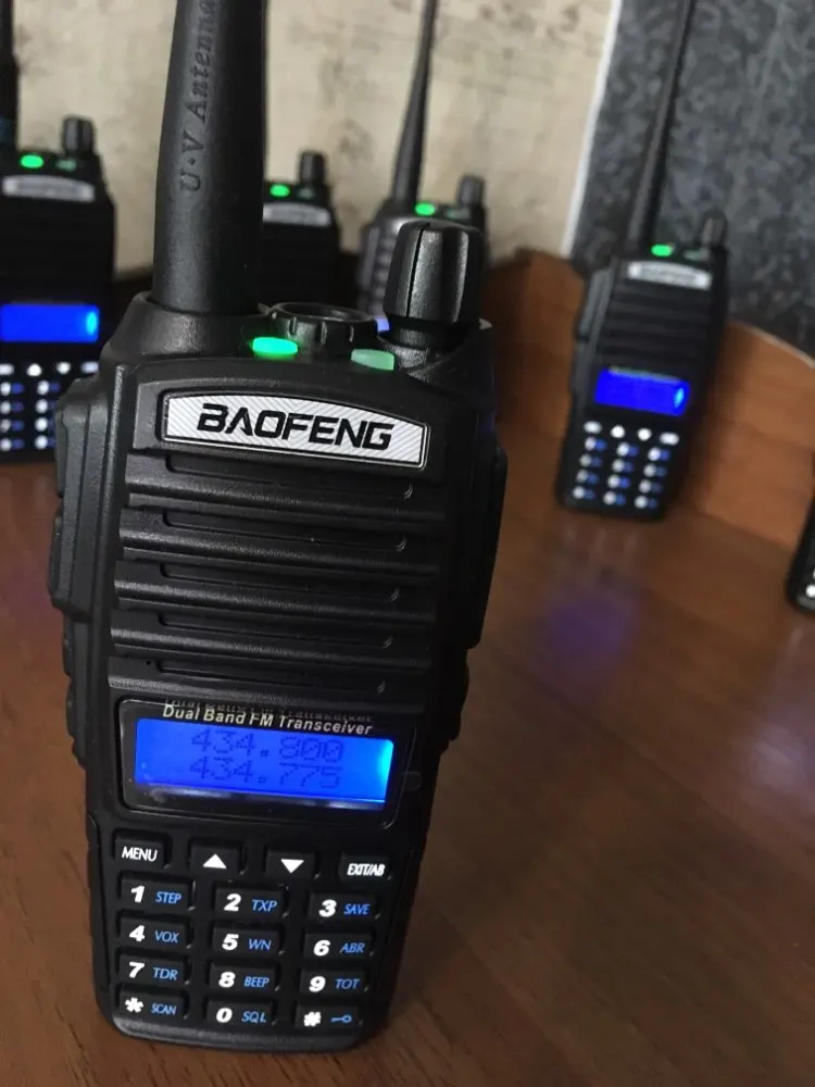 Рация baofeng 8w. Baofeng uv-82 5w. Рация baofeng uv-82. Baofeng dual band uv 82. Рация baofeng uv-82.