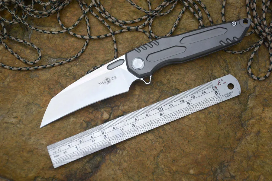 

TwoSun fold knife TS48 D2 satin blade Titanium Handle Survival Knife for EDC ,Outdoor, Camping and Gift knife