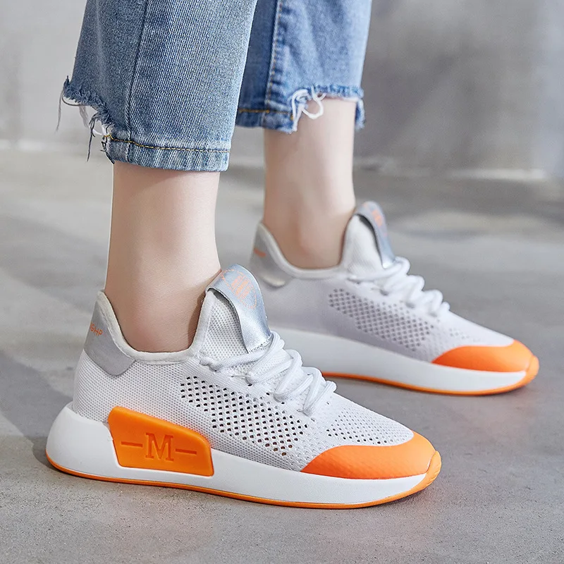 

New Korean fashion wild flat shoes women's shoes comfortable breathable casual shoes.