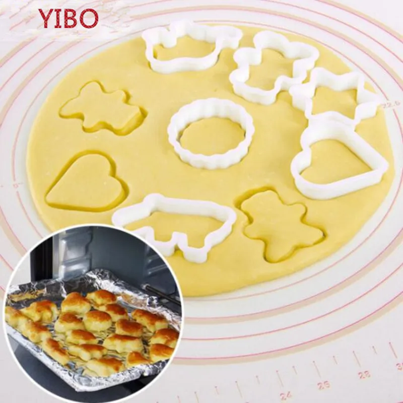 

YIBO Multi-pattern biscuit cake cake baking utensils eight sets Multi-shape cookie making mold Enjoy your kitchen DIY