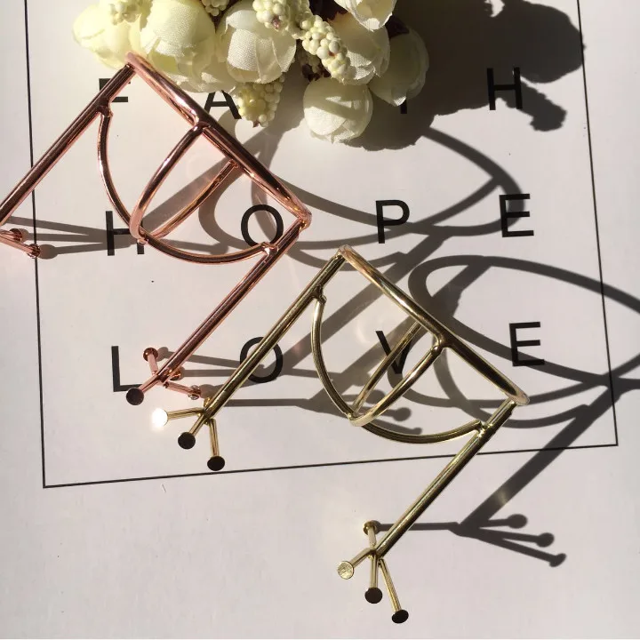 //ae01.alicdn.com/kf/UTB88t18phHEXKJk43Je761eeXXa3.png?smt_ispass_1326340